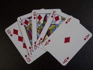 קסם עם קלפים